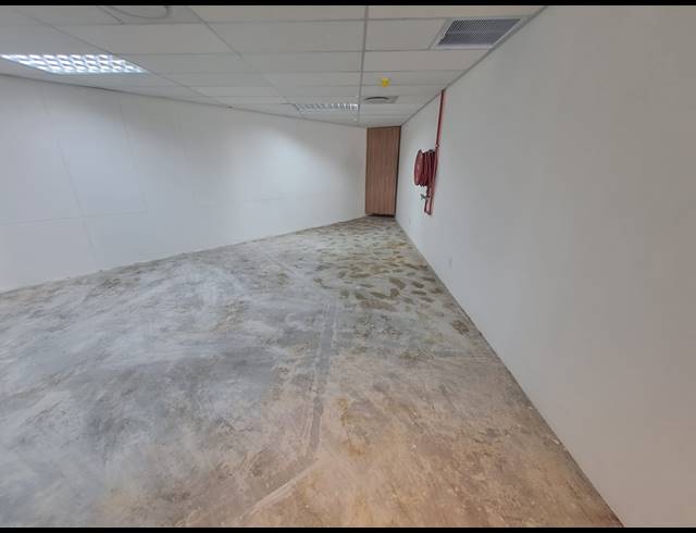 247M² BUSINESS CENTRE TO LET IN SUNNINGDALE